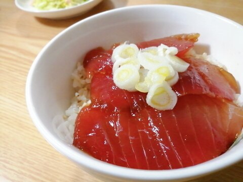 ねぎと漬けまぐろの丼